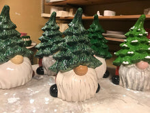 Load image into Gallery viewer, Gnome Christmas Tree (with light kit) 13.5" Tall DIY