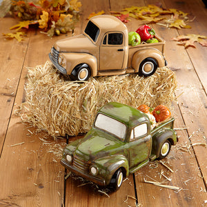 Our Pumpkin Tiny Topper is a welcome addition to any box, plate, platter, or more!  Perfect for Fall or other occasions.  That extra little touch that makes all the difference.  Also great by themselves attached to corks, magnets, gift boxes, and more!     