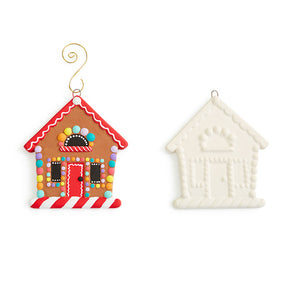 Our popular Gingerbread House is now a Flat Ornament! Accented with candy and other exquisite details, this Christmas ornament would make a wondertul housewarming gift, hostess gift, or gift tag. 